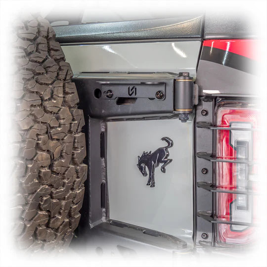 Turn Offroad 2021+ Ford Bronco Tailgate Hinge Antenna/Whip Mount
