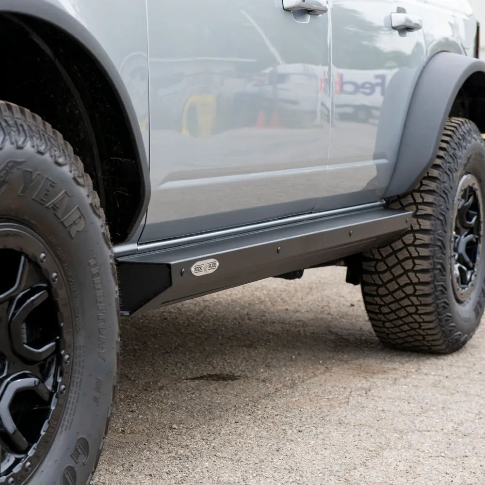 21-C FORD BRONCO 4 DOOR STEP SLIDERS 3RD GEN